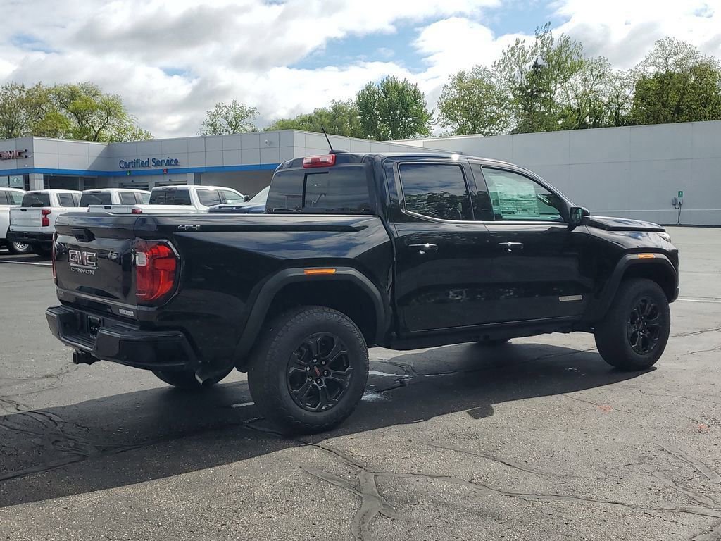 New 2025 GMC Canyon Elevation w/ Convenience Package image 3