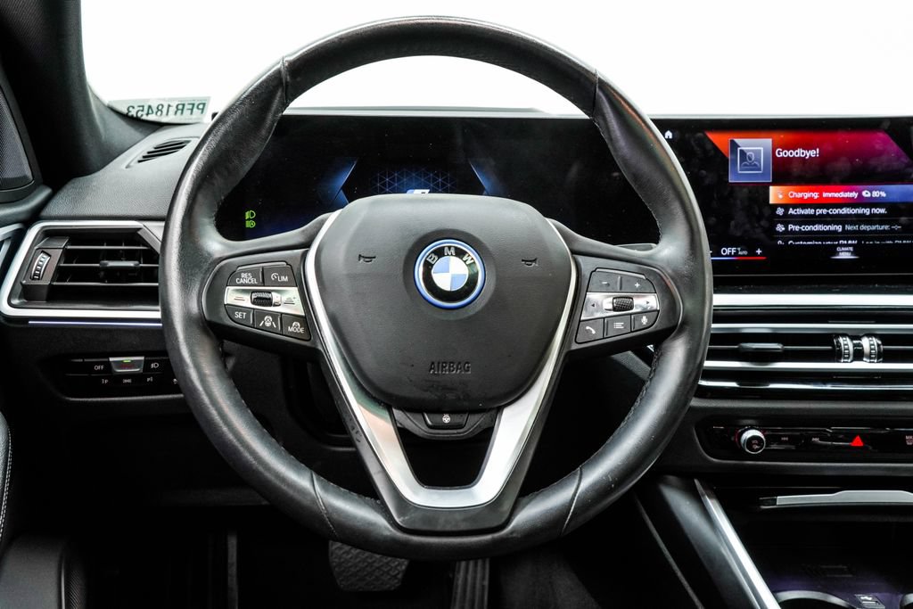 Used 2023 BMW i4 eDrive40 RWD image 24