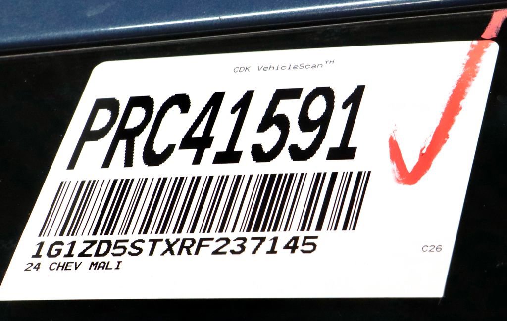 Used 2024 Chevrolet Malibu LT image 33