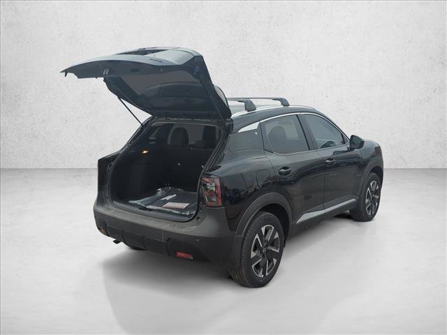 New 2026 Nissan Kicks SV w/ Cold Weather Package image 5