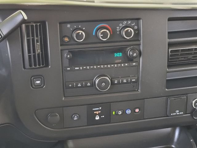 Used 2021 GMC Savana 2500 w/ Driver Convenience Package RWD image 18