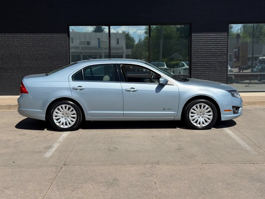 Used 2011 Ford Fusion Hybrid FWD image 10