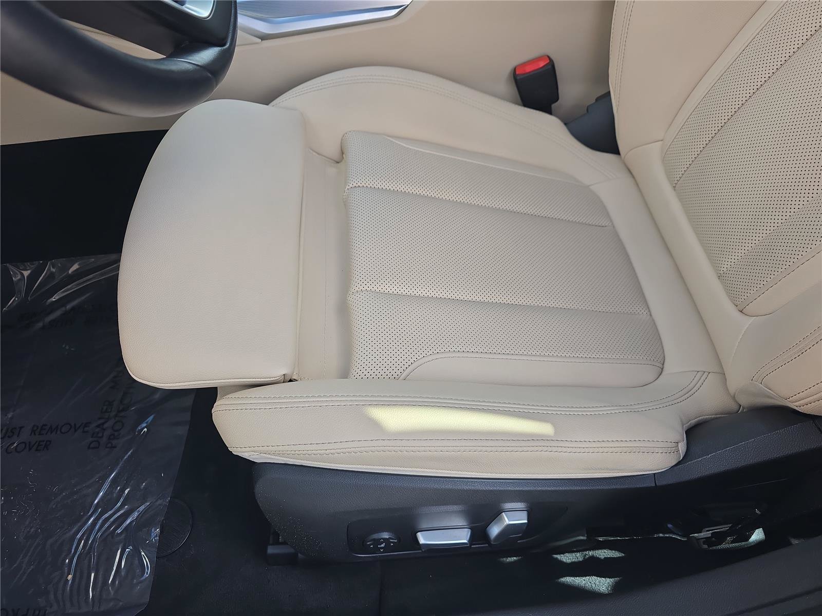 Certified 2024 BMW i4 eDrive40 w/ Premium Package RWD image 17