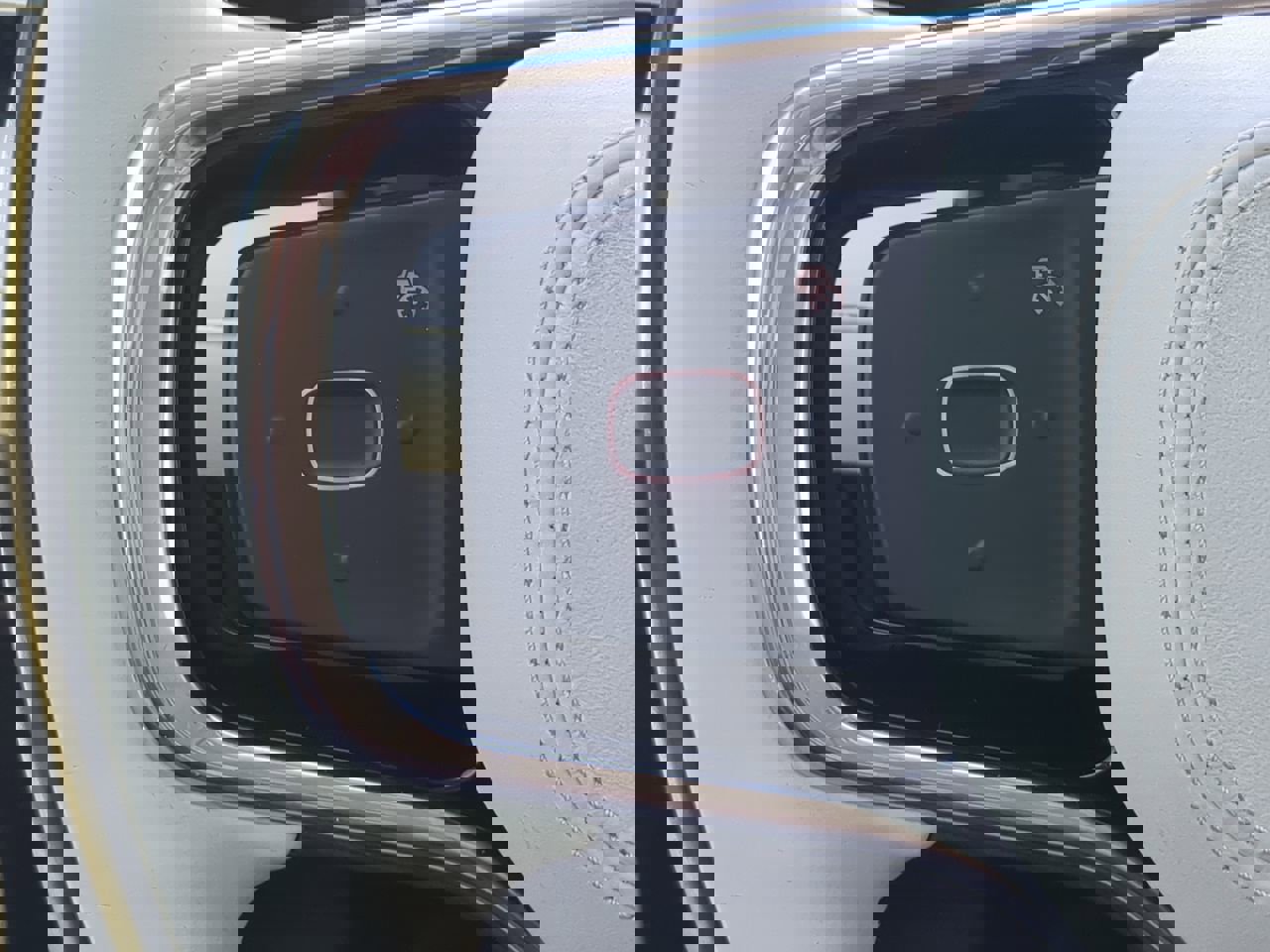 Used 2024 Lincoln Nautilus Black Label w/ Jet Appearance Package (87T) image 24