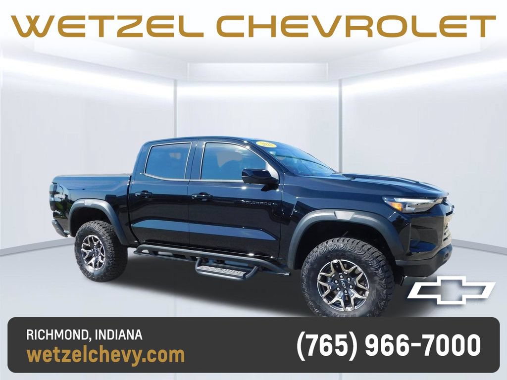 Used 2025 Chevrolet Colorado ZR2 w/ Technology Package AWD/4WD 360° Tour