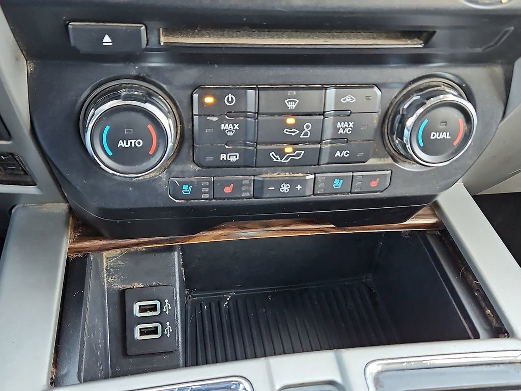 Used 2018 Ford F150 Lariat image 16