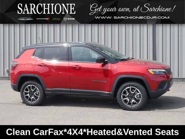 Used 2024 Jeep Compass Trailhawk w/ Trailhawk Elite Group AWD/4WD image 1