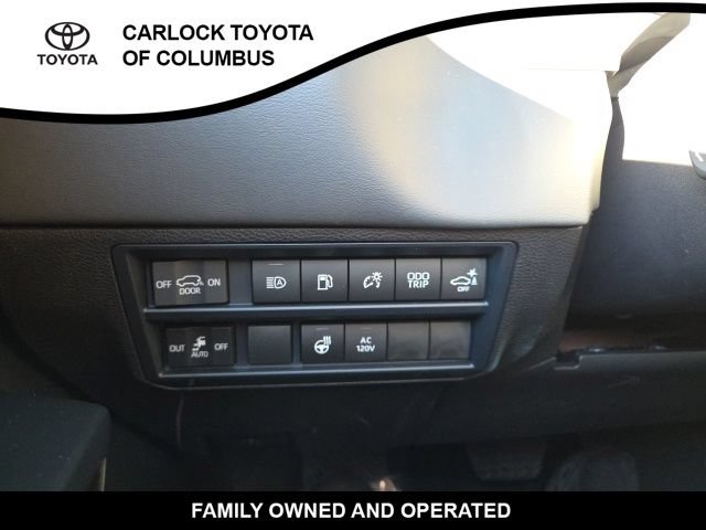Used 2026 Toyota Sequoia Capstone AWD/4WD image 28