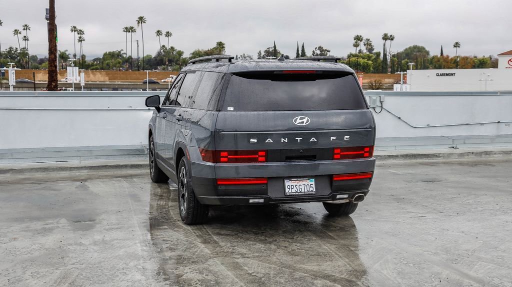 Used 2026 Hyundai Santa Fe SEL FWD image 7
