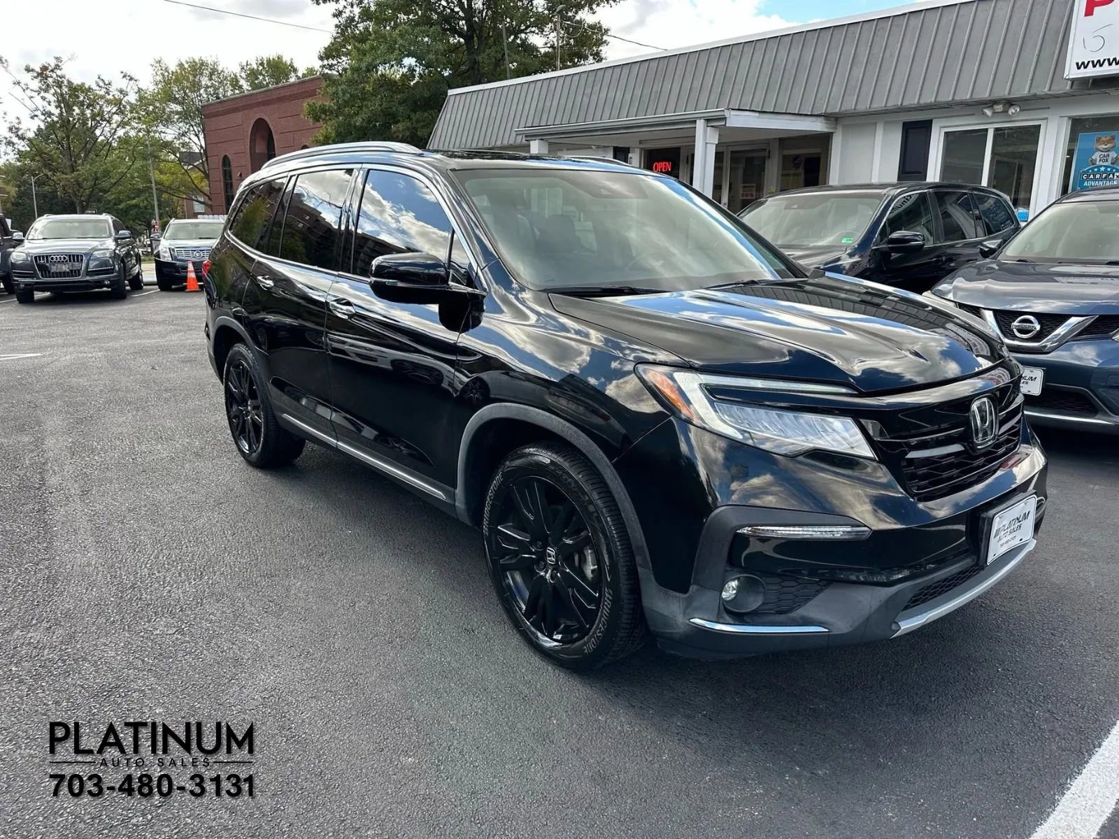 Used 2019 Honda Pilot Touring image 4