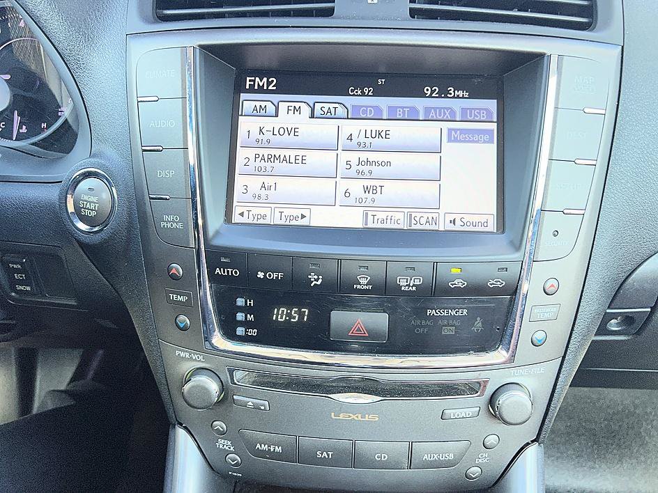 Used 2012 Lexus IS 250C w/ Luxury Pkg RWD image 24