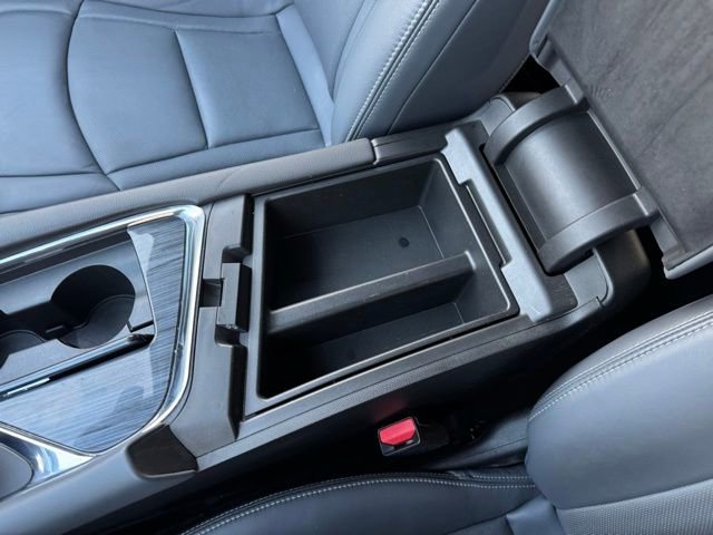 Used 2018 Buick Enclave Premium w/ Experience Buick Package image 21