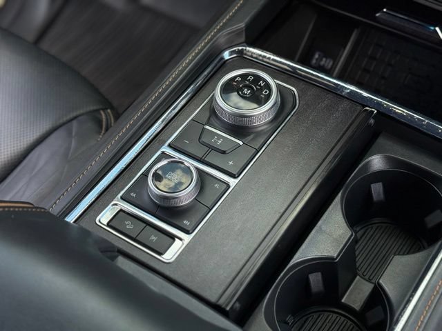 Used 2023 Ford Expedition Platinum AWD/4WD image 35