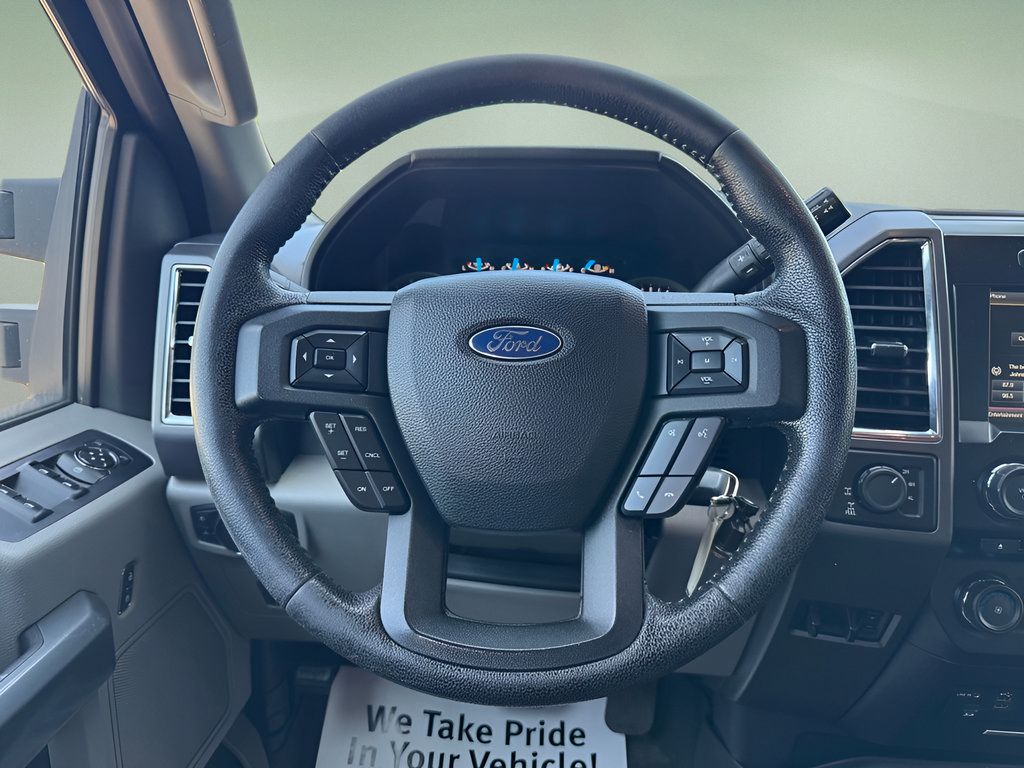 Used 2015 Ford F150 XLT w/ Equipment Group 302A Luxury AWD/4WD image 20