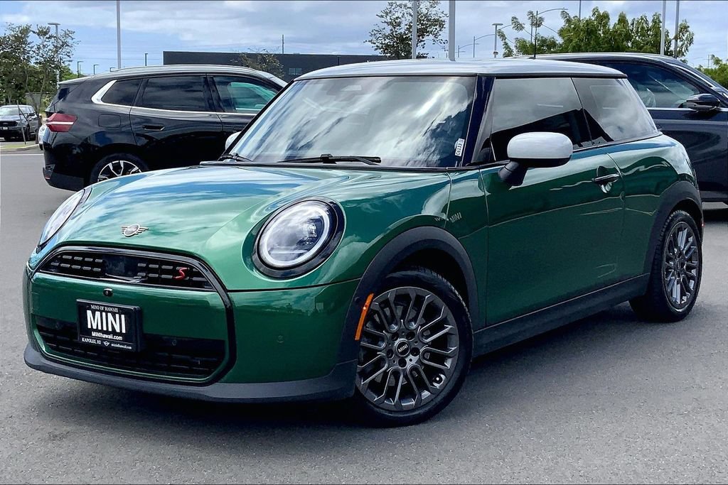 Used 2025 MINI Cooper S FWD image 2