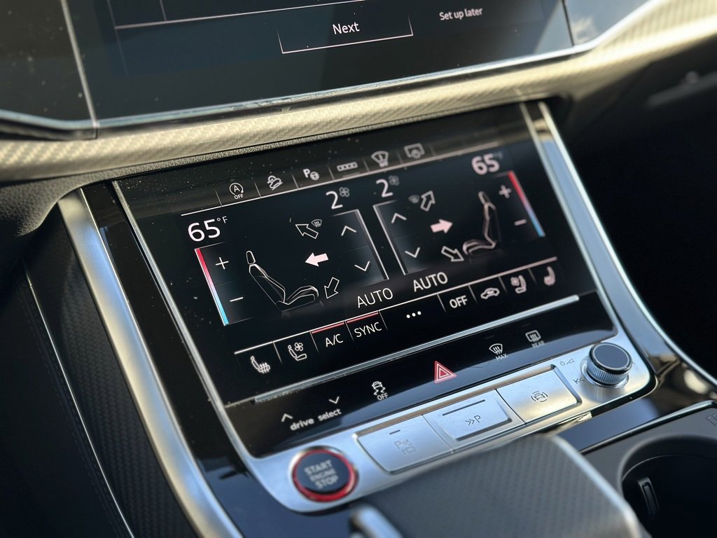 Used 2025 Audi RS Q8 performance w/ Executive Package image 20