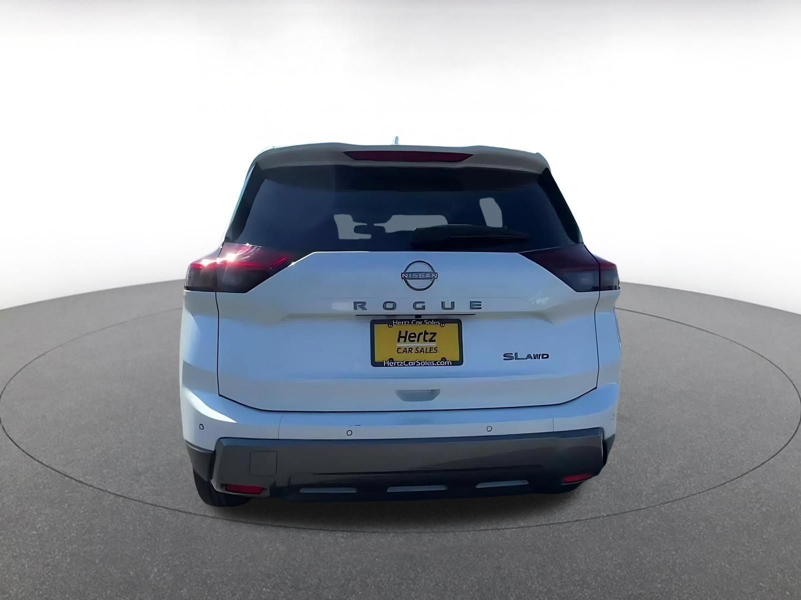 Used 2026 Nissan Rogue SL AWD/4WD image 10