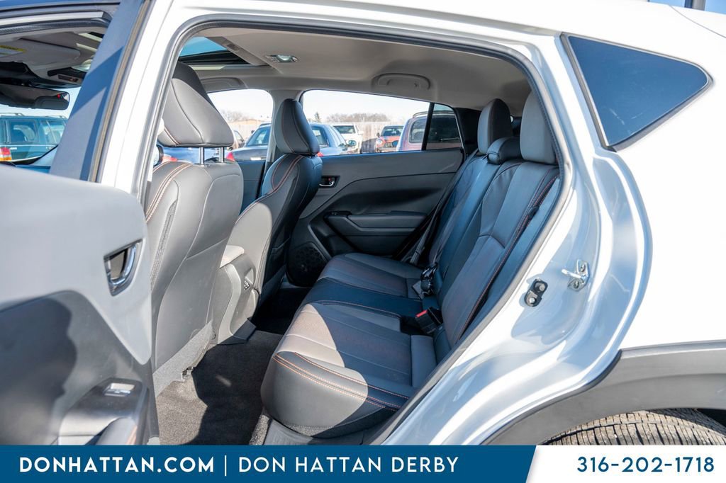 Used 2025 Subaru Crosstrek 2.5i Limited w/ Crosstrek Mirror Package image 22