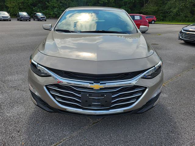 Used 2022 Chevrolet Malibu LT FWD image 2