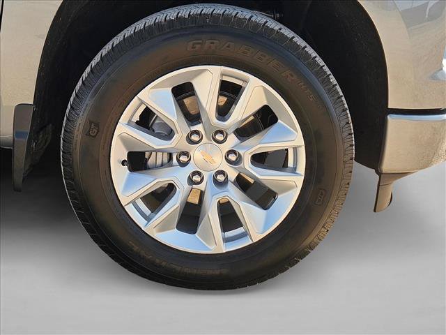 Used 2026 Chevrolet Silverado 1500 Custom RWD image 22