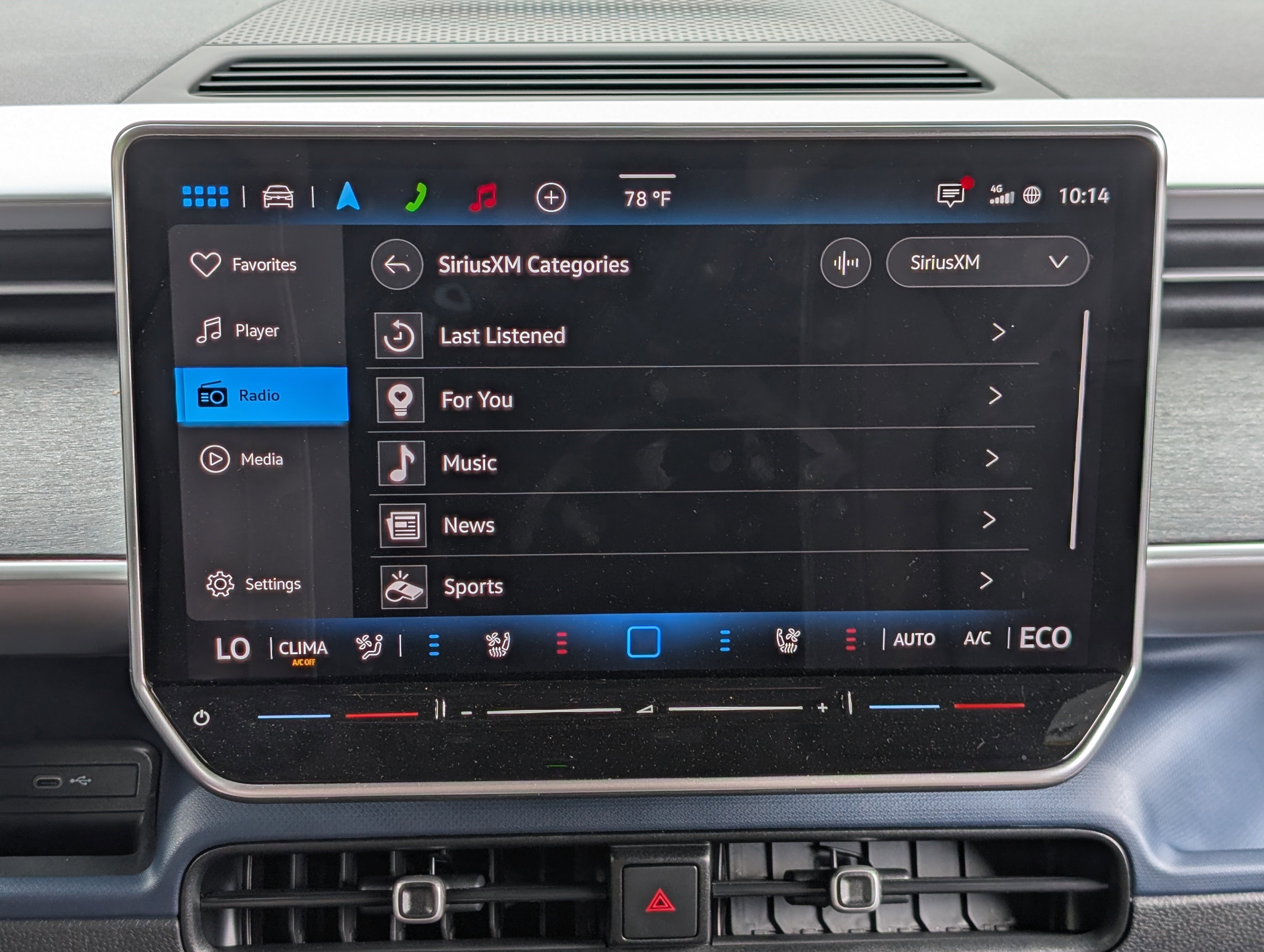 Used 2025 Volkswagen ID. Buzz Pro S RWD image 28