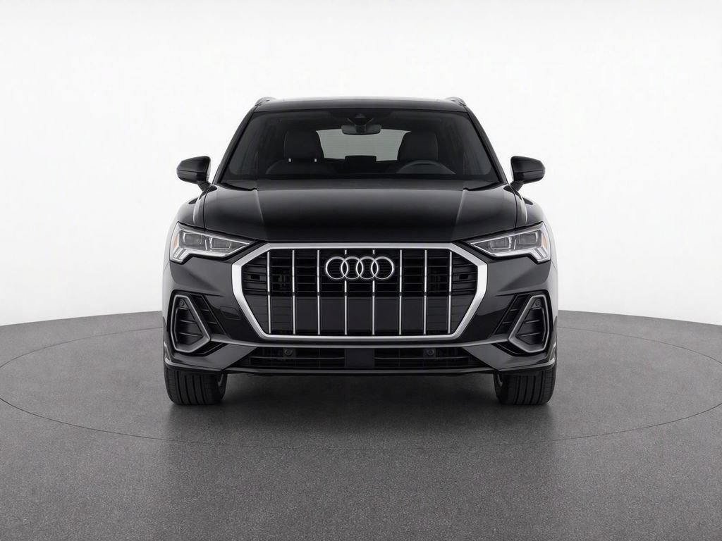 Used 2023 Audi Q3 2.0T Premium Plus w/ Premium Plus Package AWD/4WD image 5