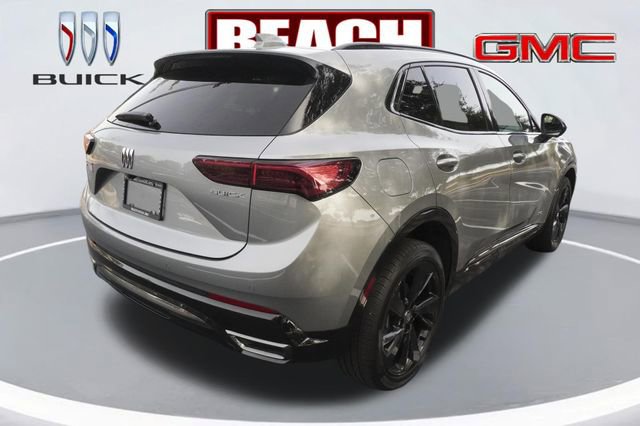 Used 2025 Buick Envision Sport Touring image 3