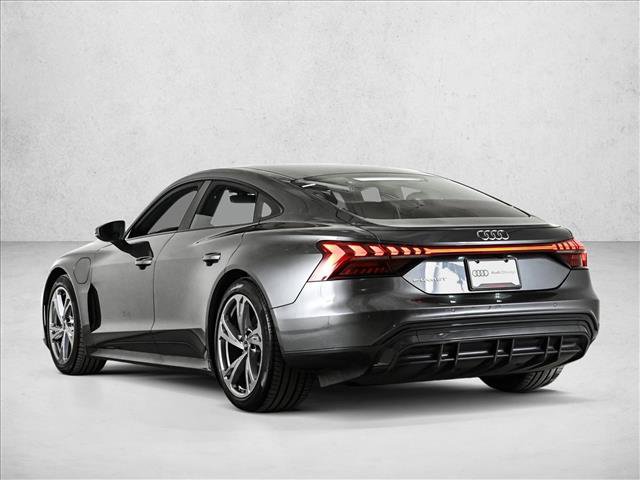 Used 2024 Audi e-tron GT Premium Plus image 8