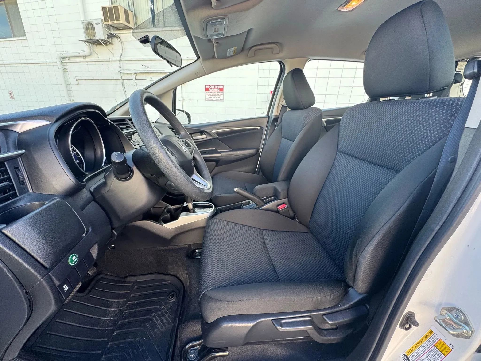 Used 2019 Honda Fit LX image 9