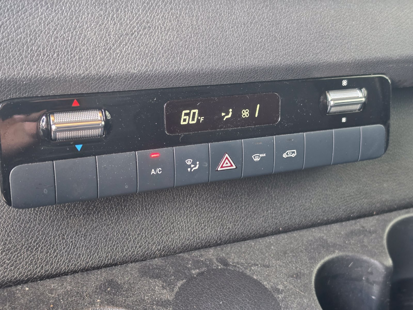Used 2020 Mercedes-Benz Sprinter 2500 image 16