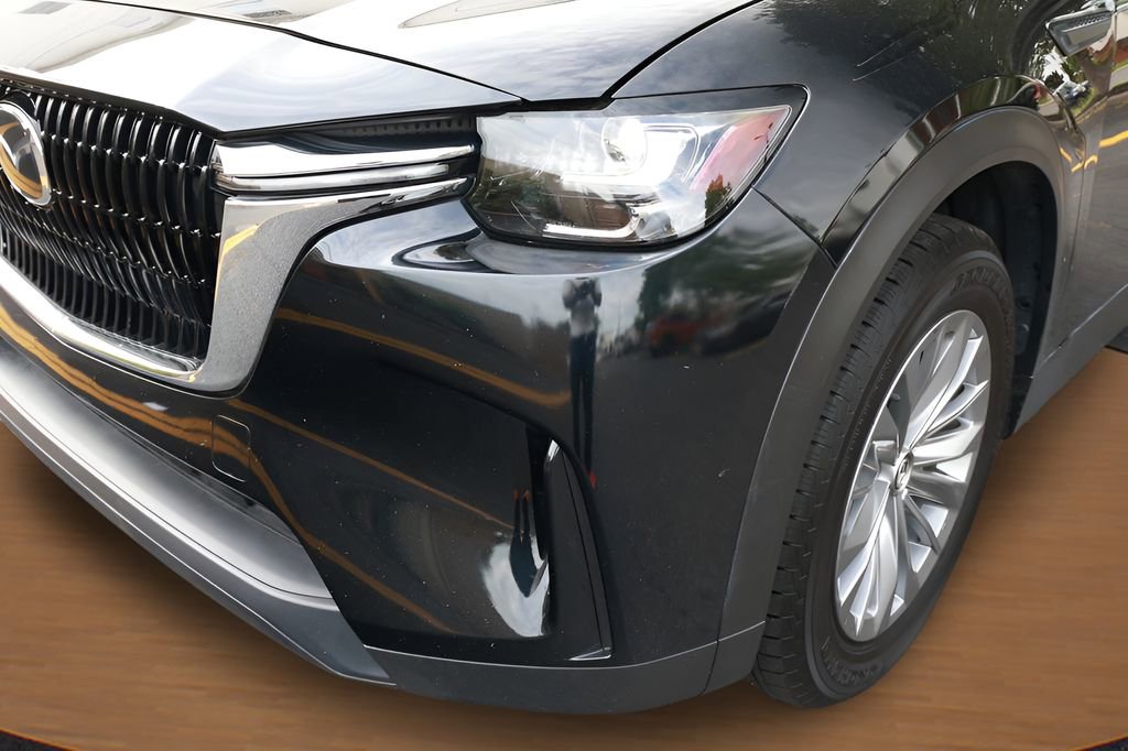 Used 2024 MAZDA CX-90 3.3 Turbo w/ Preferred Plus AWD/4WD image 4