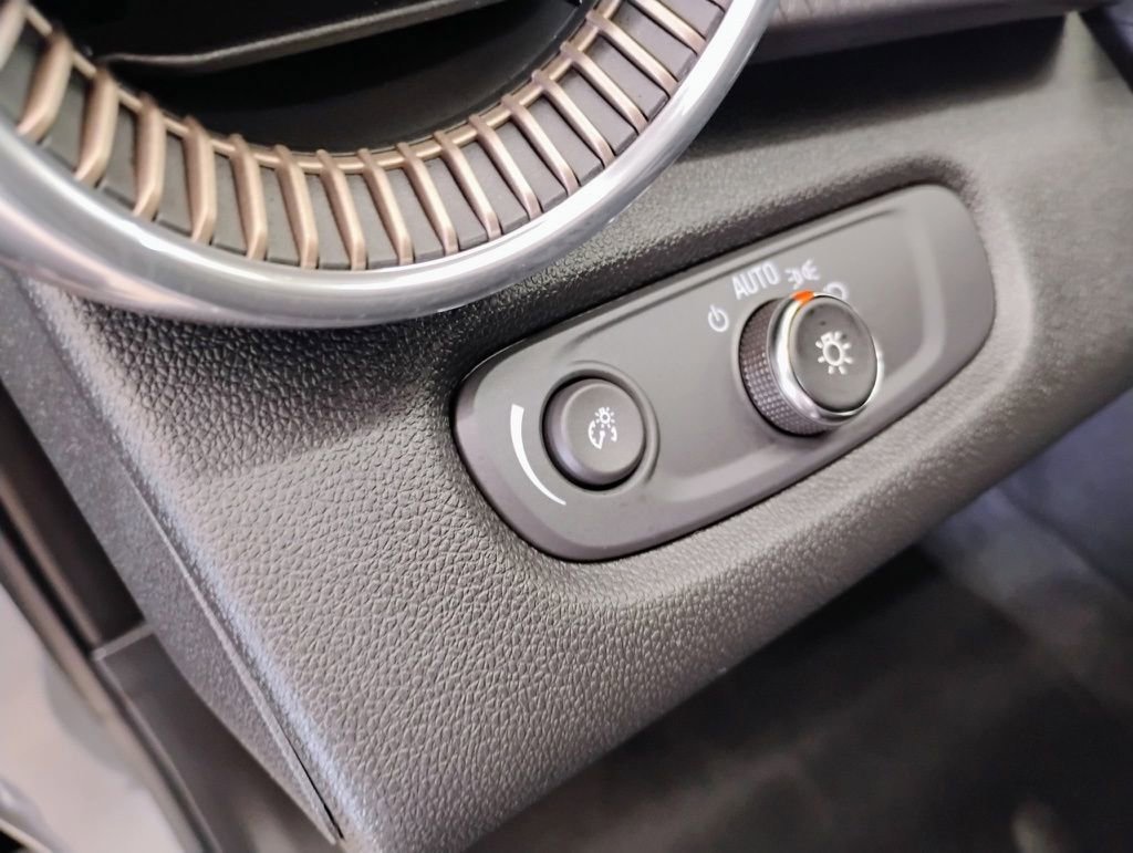 New 2026 Chevrolet Trax ACTIV w/ Driver Confidence Package image 14