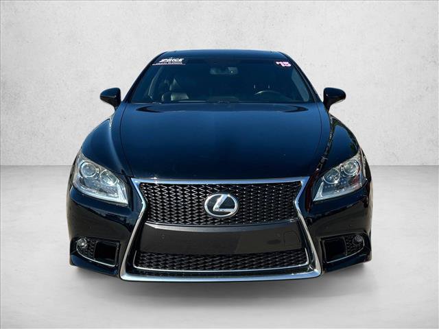 Used 2015 Lexus LS 460 AWD w/ F Sport Package image 2