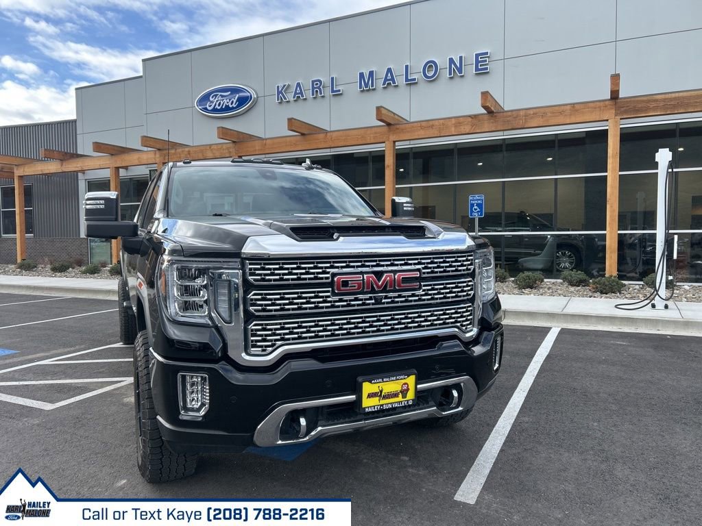 Used 2023 GMC Sierra 3500 Denali w/ Denali Ultimate Package image 1
