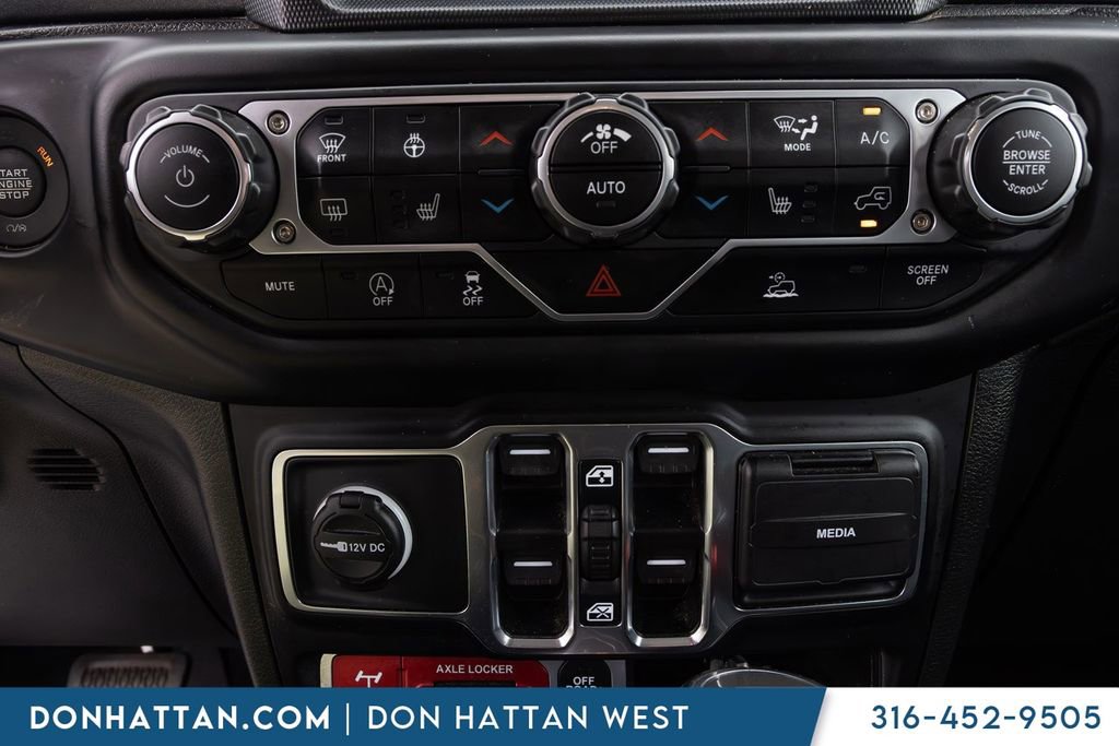Used 2023 Jeep Gladiator Mojave w/ LED Lighting Group image 8