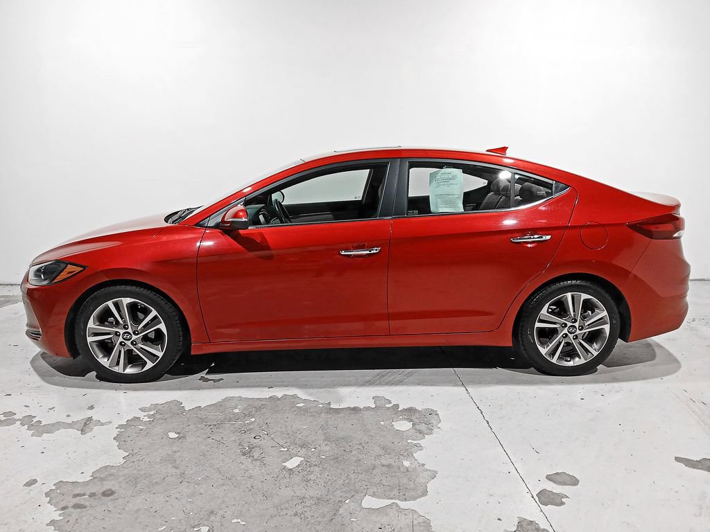 Used 2017 Hyundai Elantra Limited w/ Limited Tech Package 04 FWD image 4