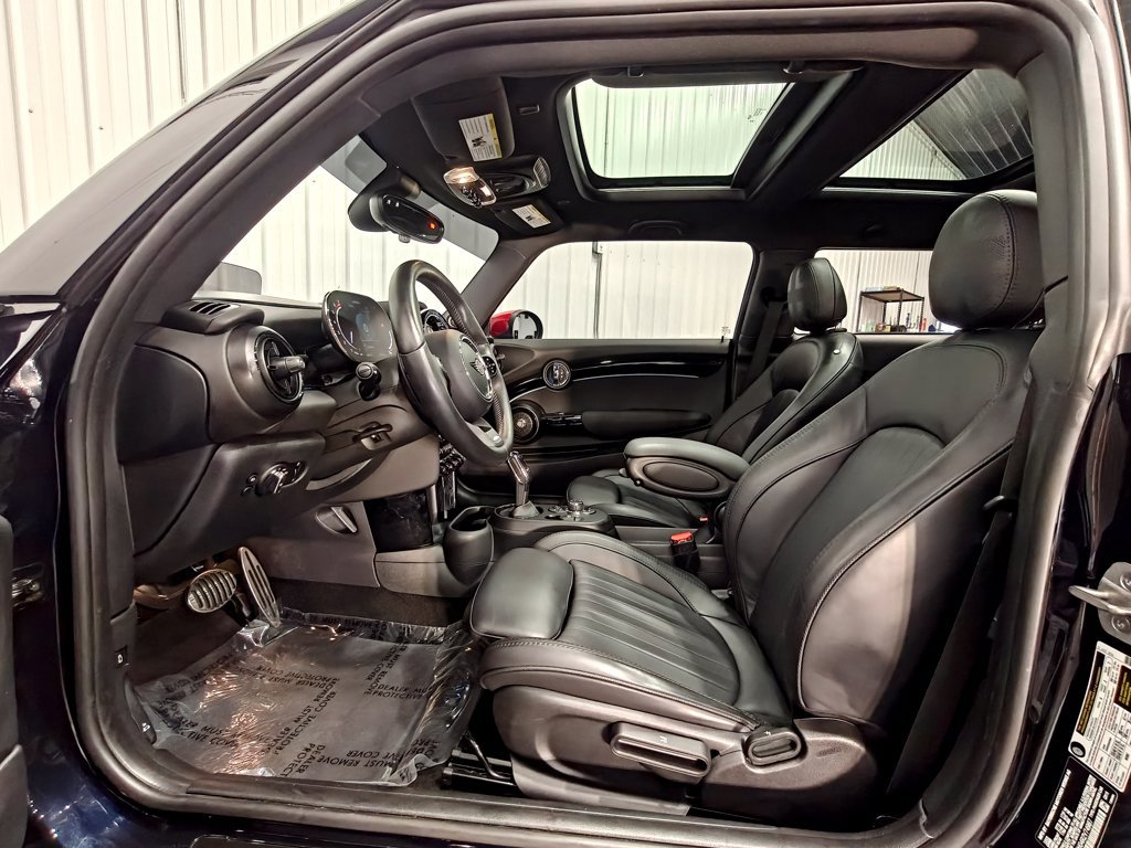 Used 2024 MINI Cooper John Cooper Works FWD image 29
