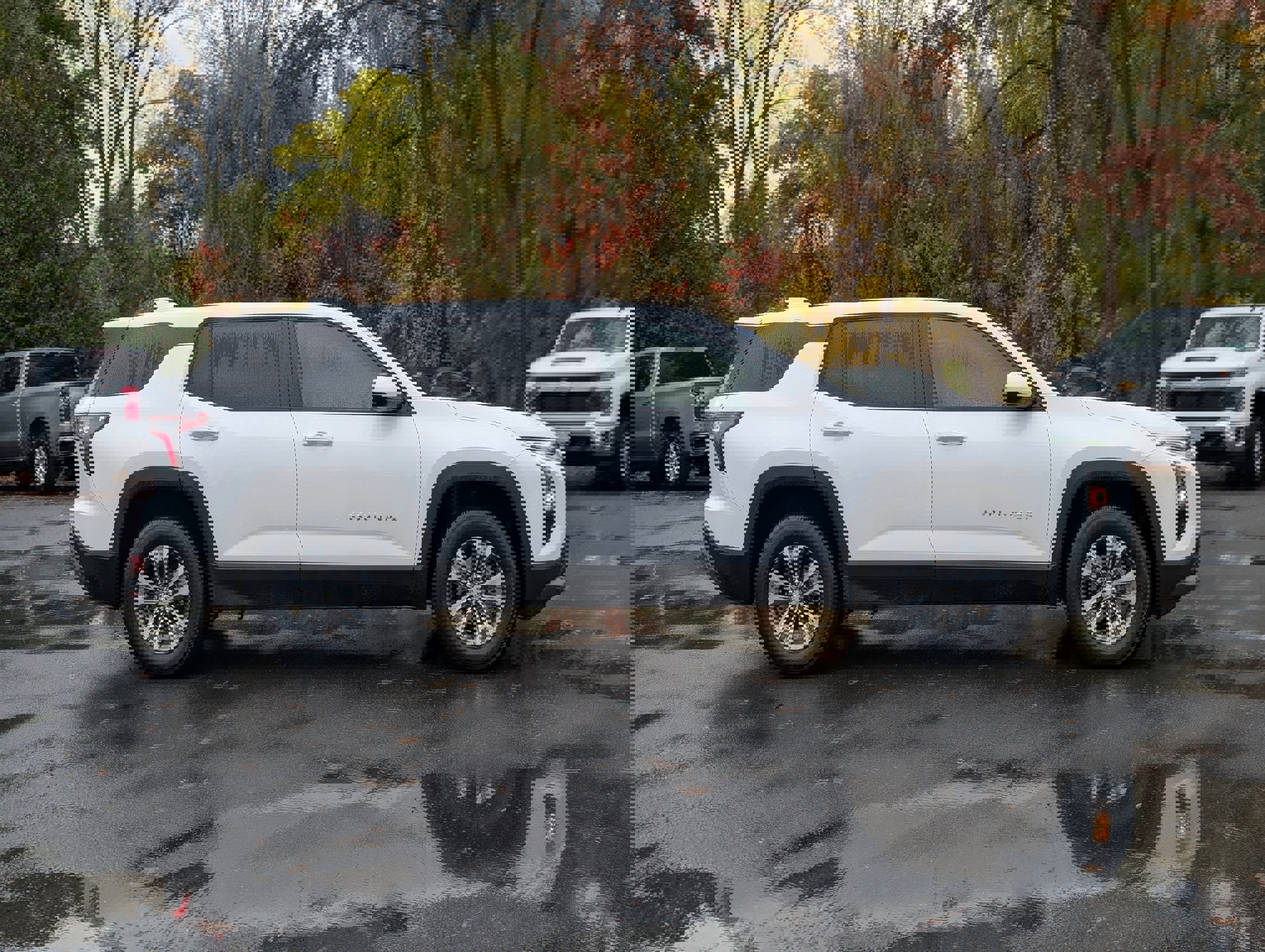 New 2025 Chevrolet Equinox LT w/ Safety and Technology Package image 8