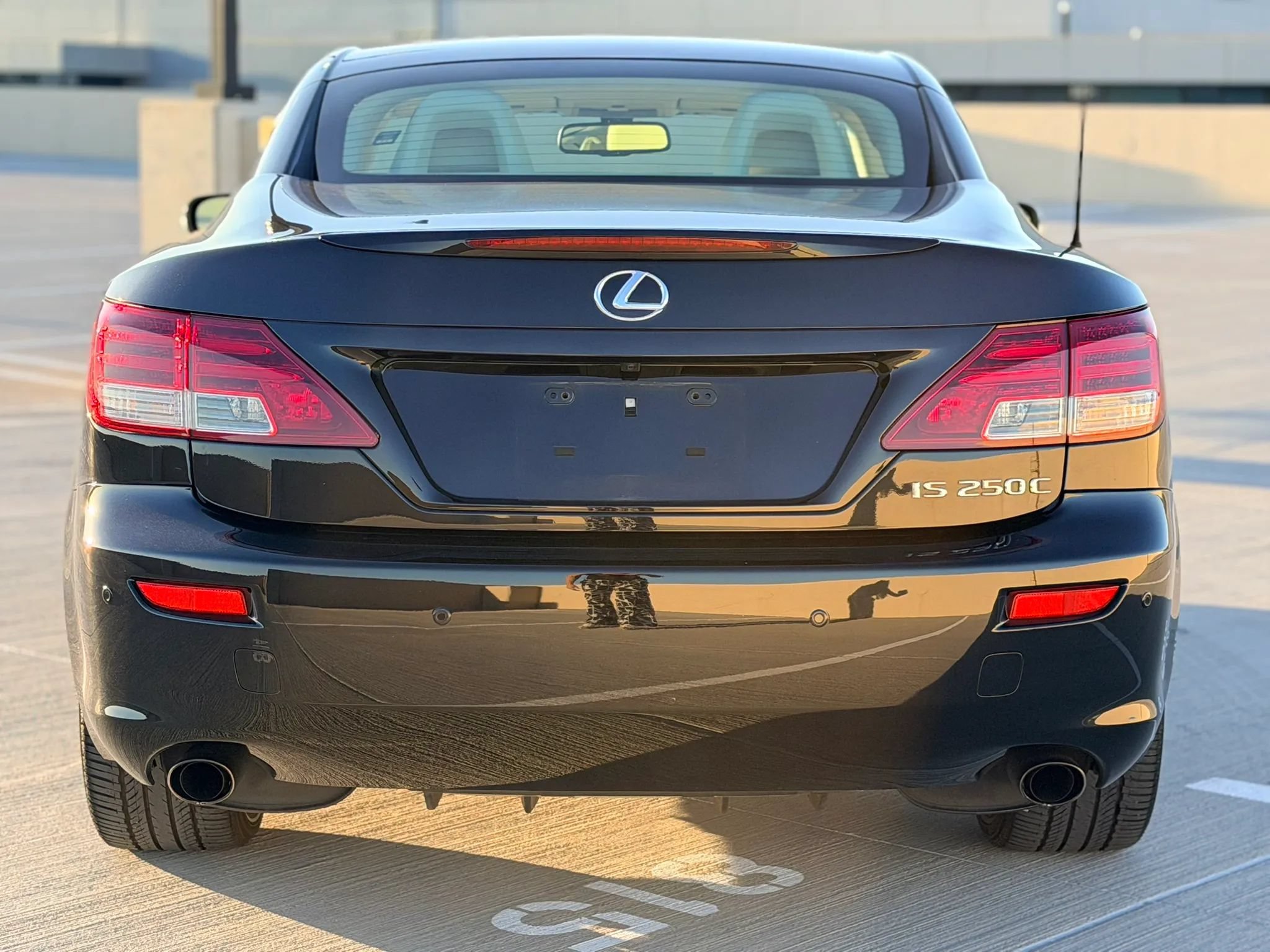 Used 2013 Lexus IS 250C RWD image 12