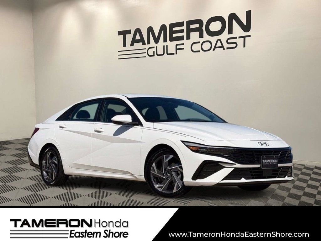 Used 2025 Hyundai Elantra SEL