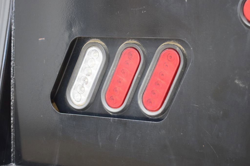 Used 2025 GMC Sierra 3500 Pro w/ Convenience Package image 14