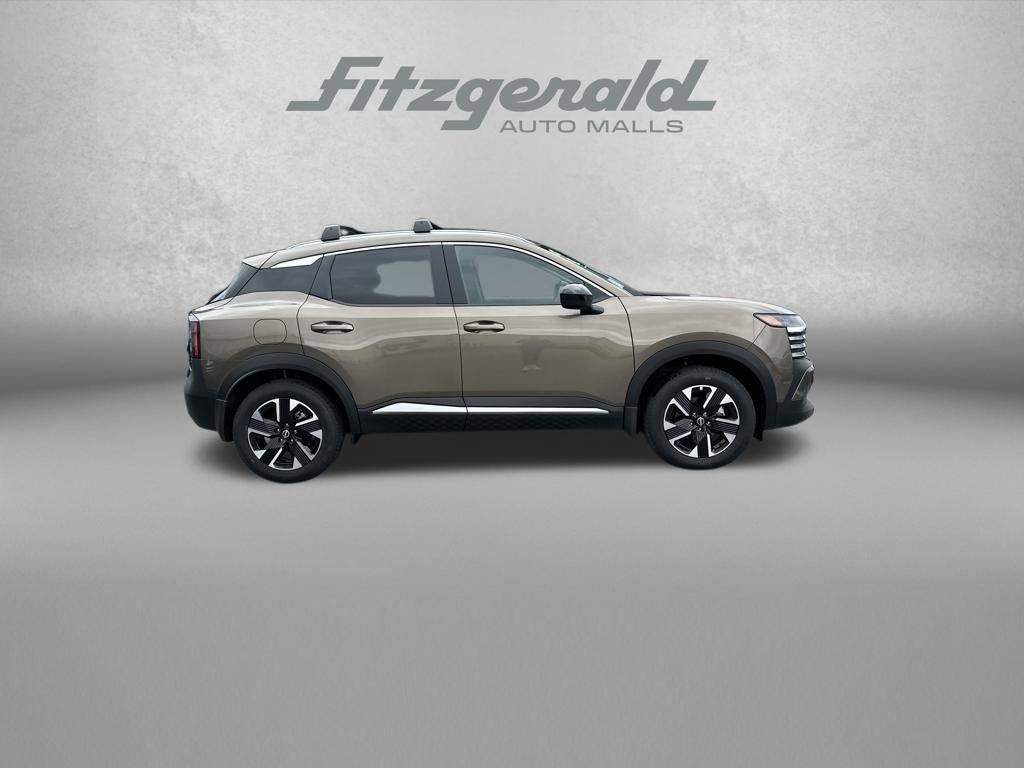 New 2026 Nissan Kicks SV w/ SV Premium Package image 8
