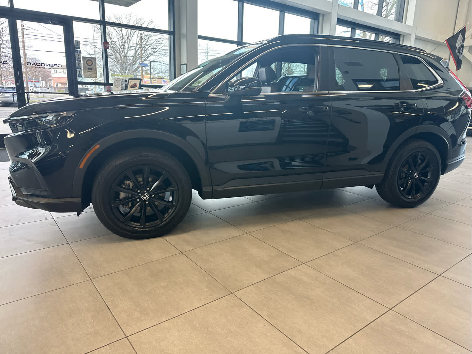 Used 2025 Honda CR-V Sport-L image 3