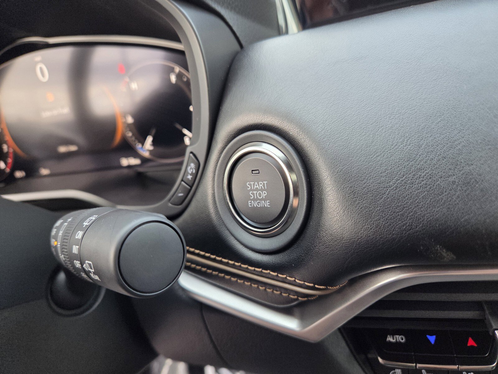 New 2026 MAZDA CX-70 3.3 Turbo w/ Premium Plus Pkg AWD/4WD image 28