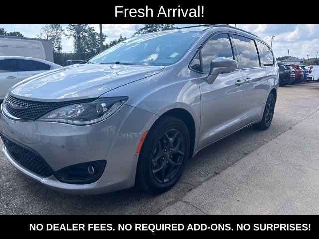 Used 2020 Chrysler Pacifica Touring-L Plus