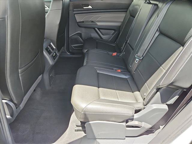 Used 2023 Volkswagen Atlas SE AWD/4WD image 23