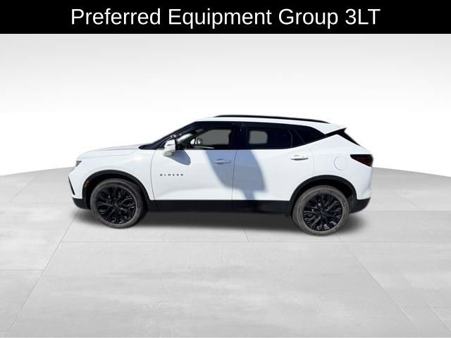 Certified 2022 Chevrolet Blazer LT w/ Sound & Technology Package AWD/4WD image 4