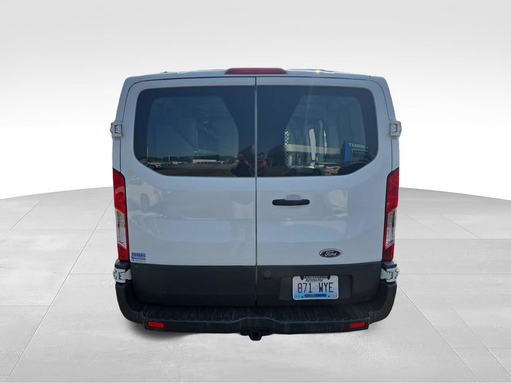 Used 2016 Ford Transit 250 130 Low Roof w/ Exterior Upgrade Package RWD video 4