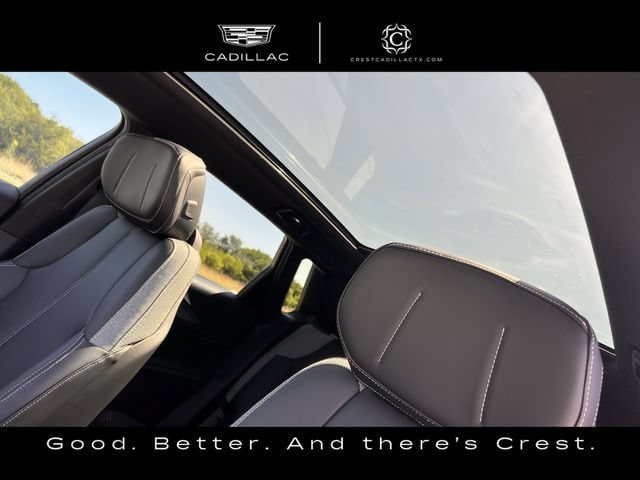 Used 2024 Cadillac Lyriq Tech RWD image 22