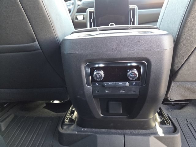 New 2026 GMC Yukon XL Denali w/ Advanced Technology Package AWD/4WD image 26